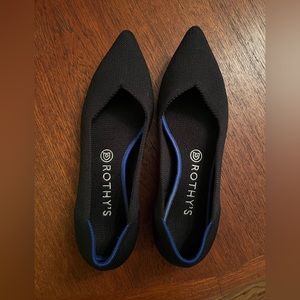 Rothy’s The Point flat